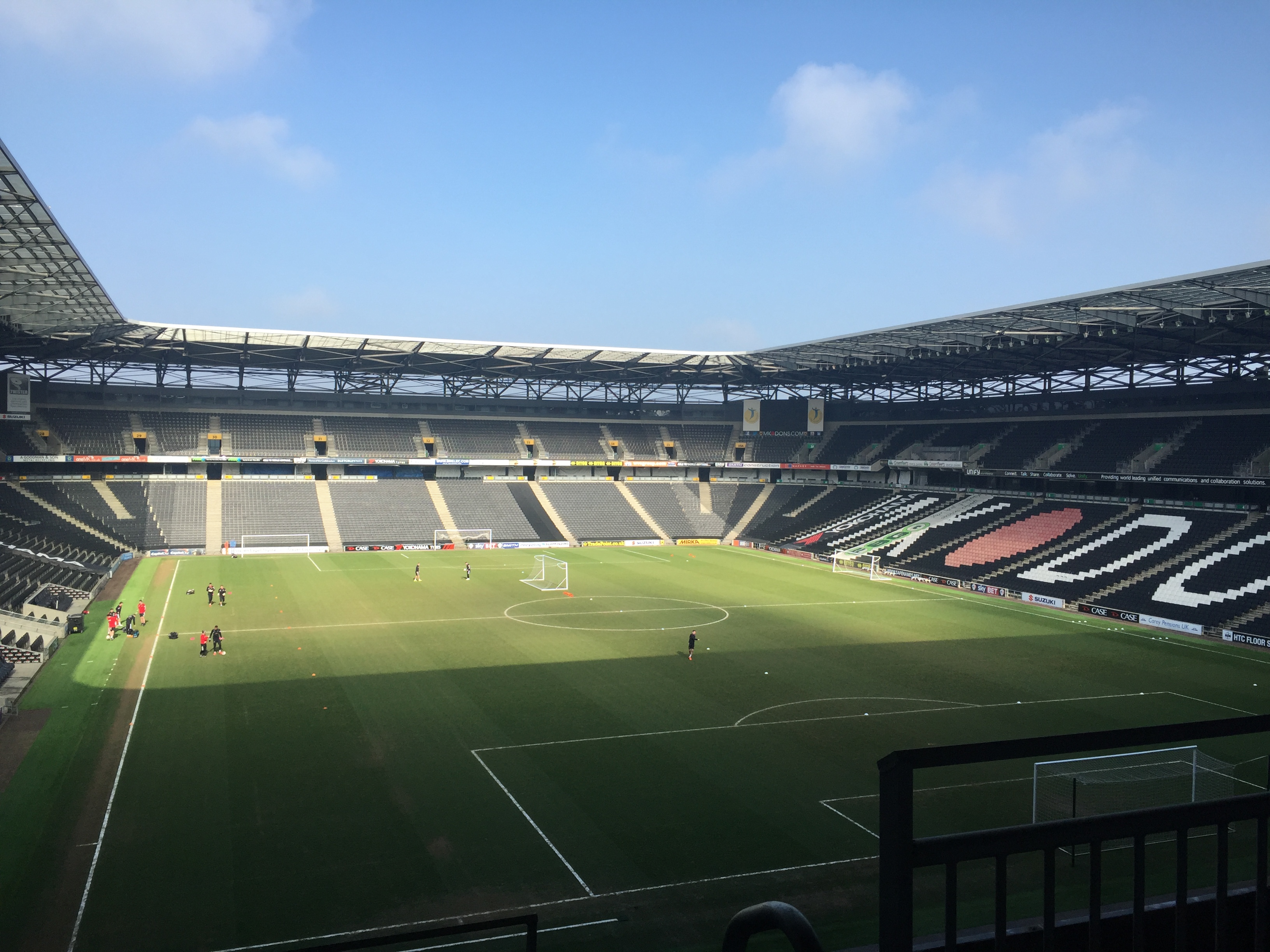 Milton Keynes Dons - William Jonathan Dennis