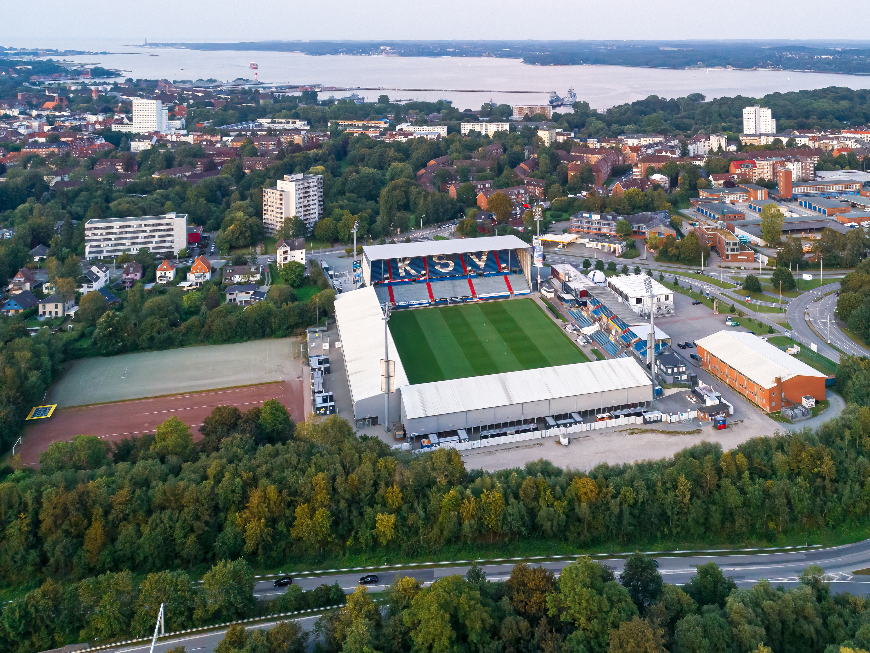 Holstein Kiel - Noah Madsen